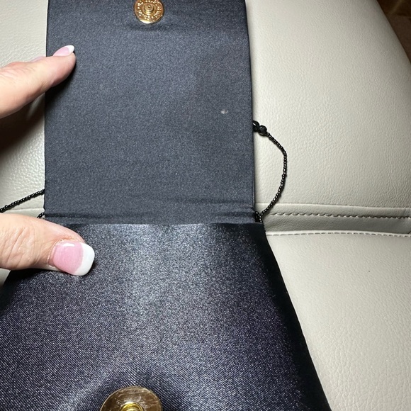 Vintage Black Satin Jessica McClintock Evening Bag in Great Condition. - Picture 4 of 6
